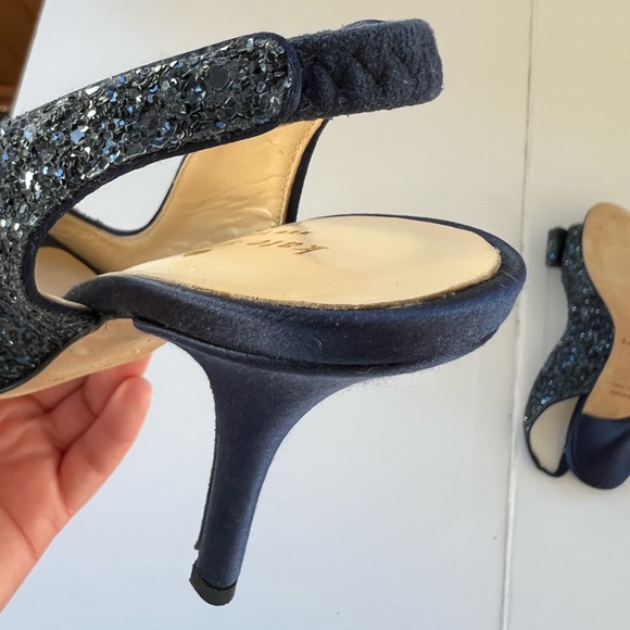 KATE SPADE - CHARM GLITTER PUMP, NAVY
*Barely worn* - Picture 11 of 11